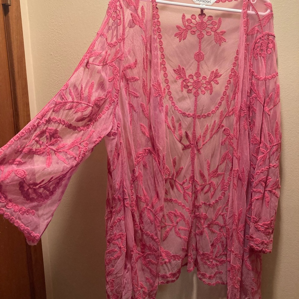 Lace pink kimono